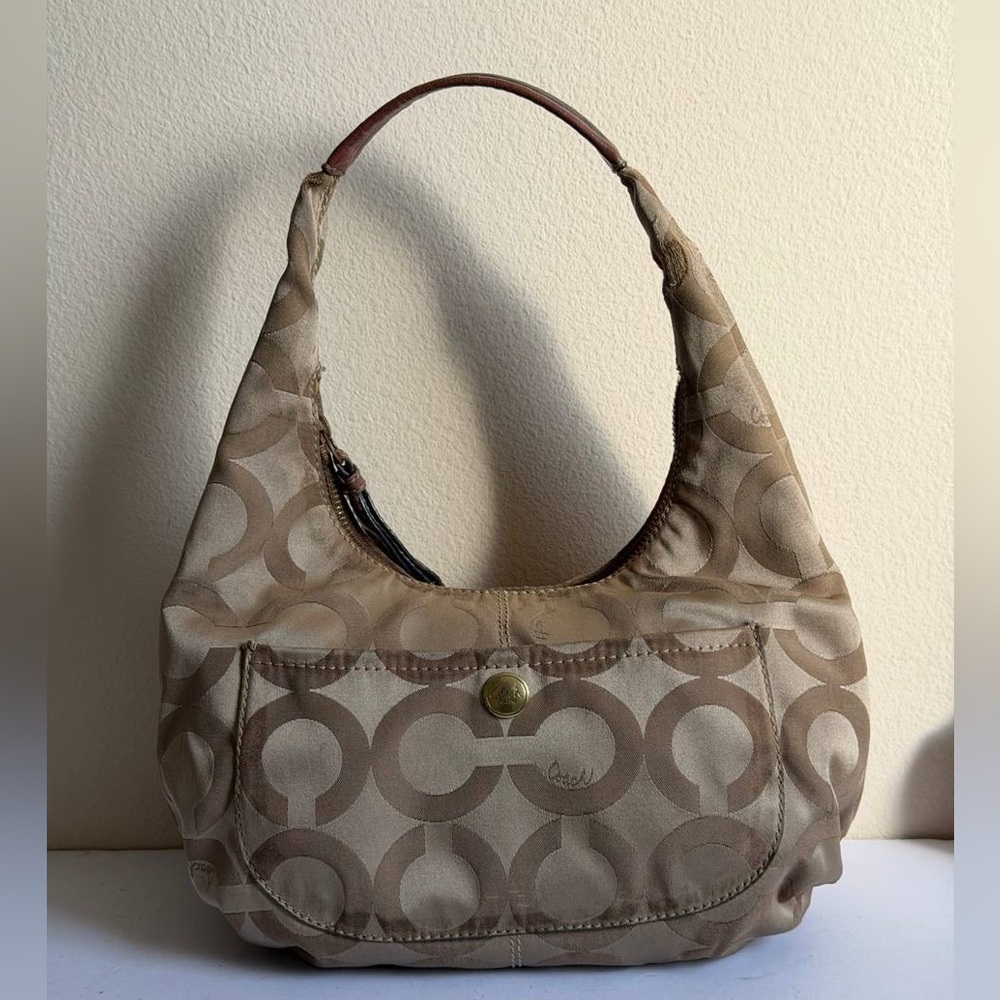 Coach One Hobo Shoulder Bag Logo Pattern